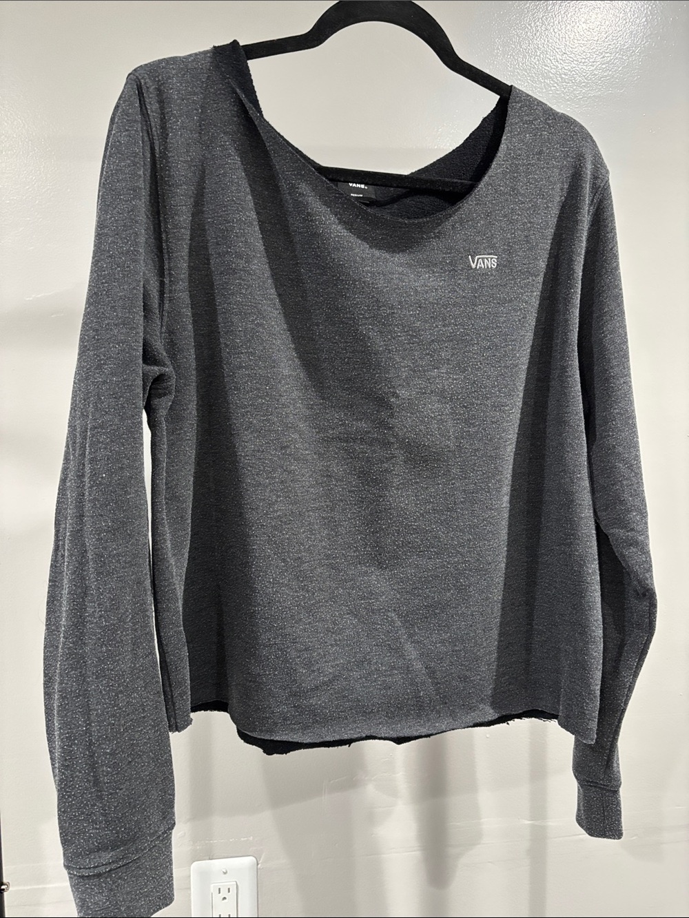 Vans Women's Charcoal Long-Sleeve Crew Sweatshirt Medium